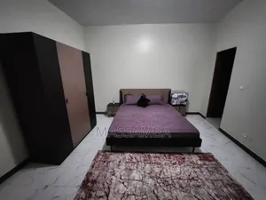 Meublé 2chbre Appartement dans Mn Immo, Yoff à Louer