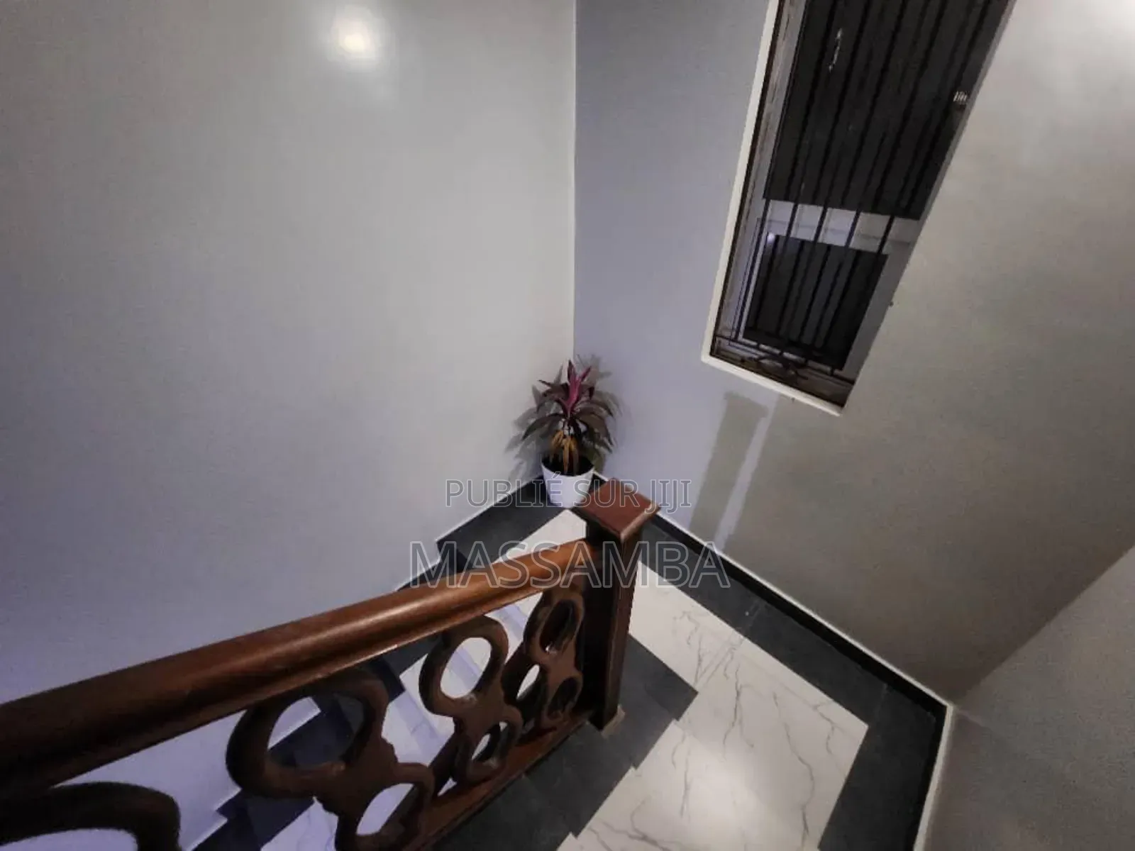 Meublé 2chbre Appartement dans Mn Immo, Yoff à Louer
