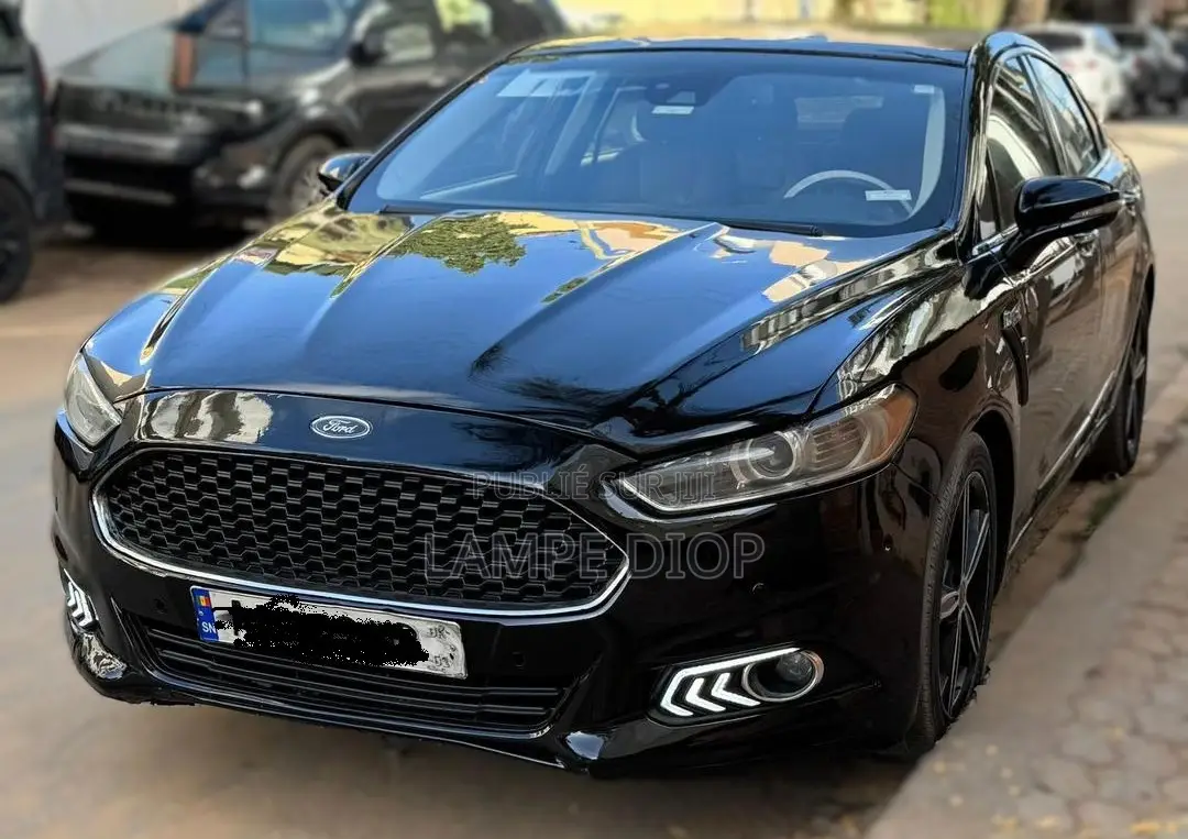 Ford Fusion 2016 Noir
