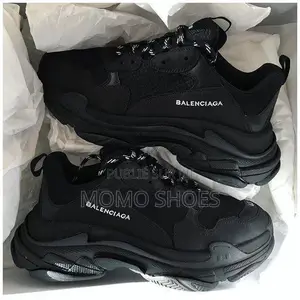 Balenciaga Triple S
