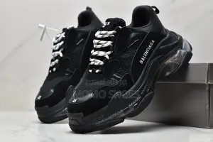 Balenciaga Triple S