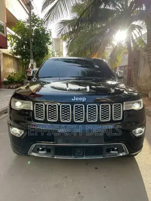 Jeep Grand Cherokee Overland 4dr 4x4 2019 Noir