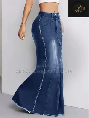 Jupe Jeans Très Classe Et Shic Disponible