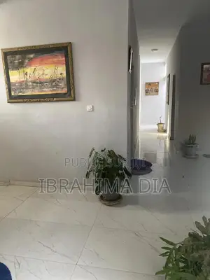 4chbre Maison dans Villa, Keur Moussa à Vendre