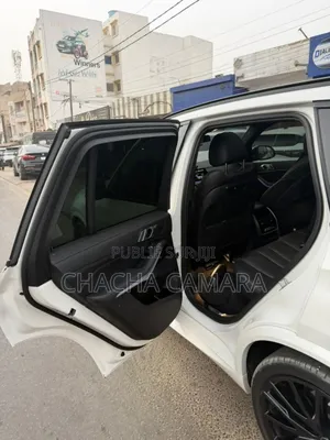 BMW X5 xDrive40i 2021 Blanc