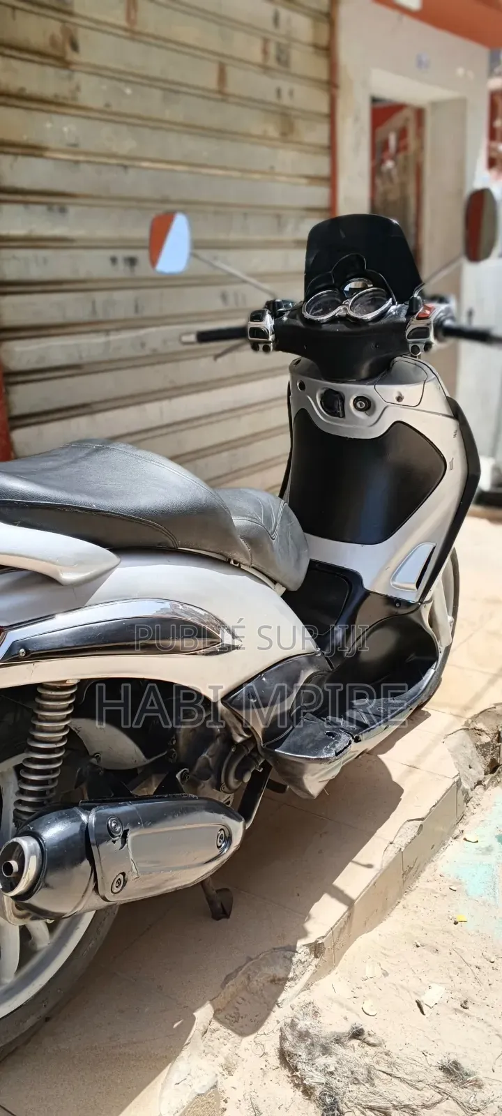 Piaggio Trotinette 2017 Gris