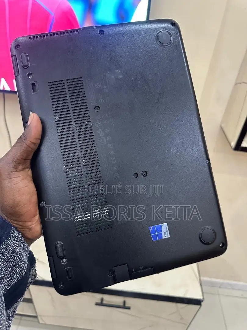 Ordinateur portable HP EliteBook 820 G4 8GB Intel Core i5 HDD+SSD 256GB