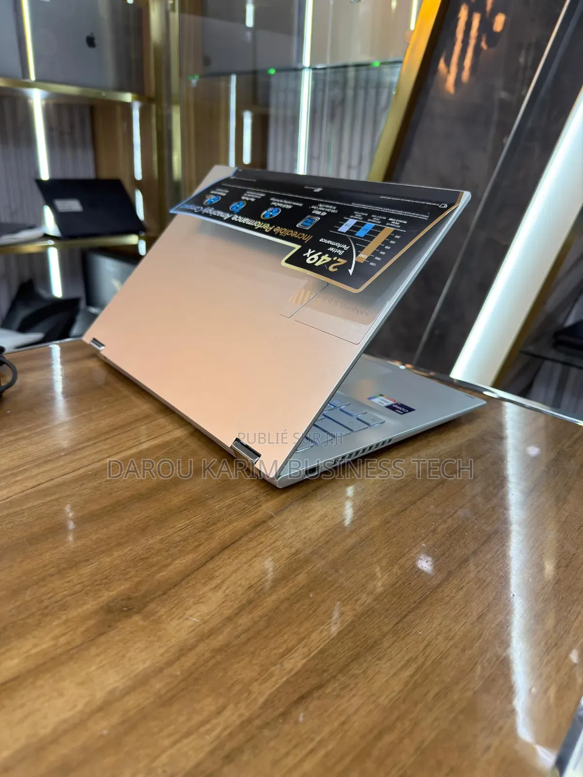 Nouveau Asus VivoBook Flip 14 TP412UA 16GB Intel Core i9 SSD 1T