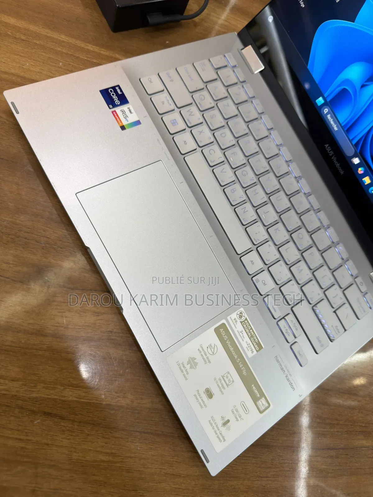 Nouveau Asus VivoBook Flip 14 TP412UA 16GB Intel Core i9 SSD 1T