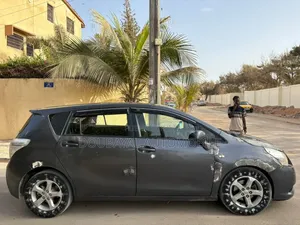 Toyota Verso 2009 Autre