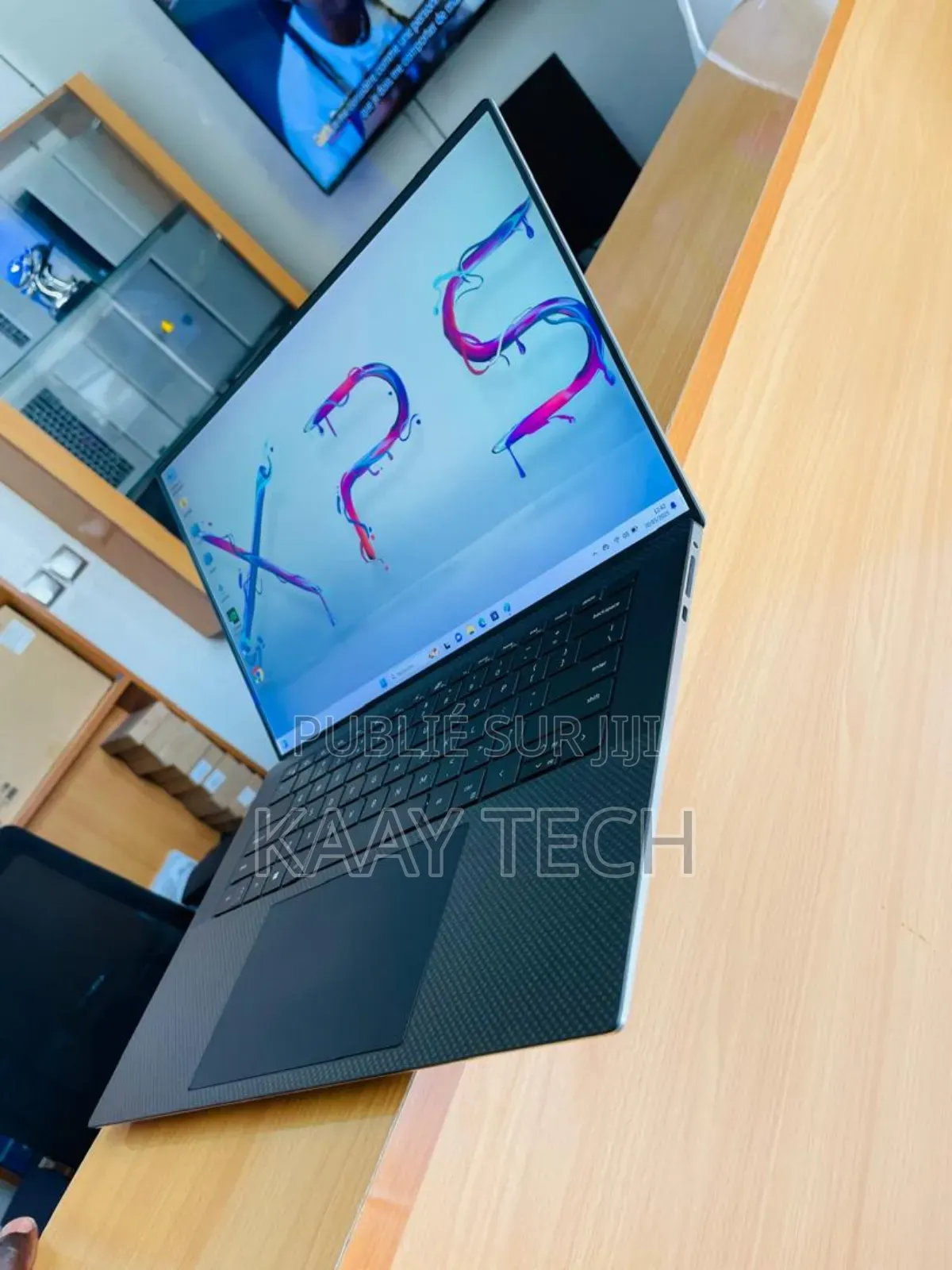 Nouveau Dell XPS 15 9510 16GB Intel Core i7 SSD 512GB