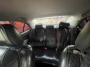 Toyota Camry LE 4dr Sedan (2.5L 4cyl 6AM) 2010 Gris