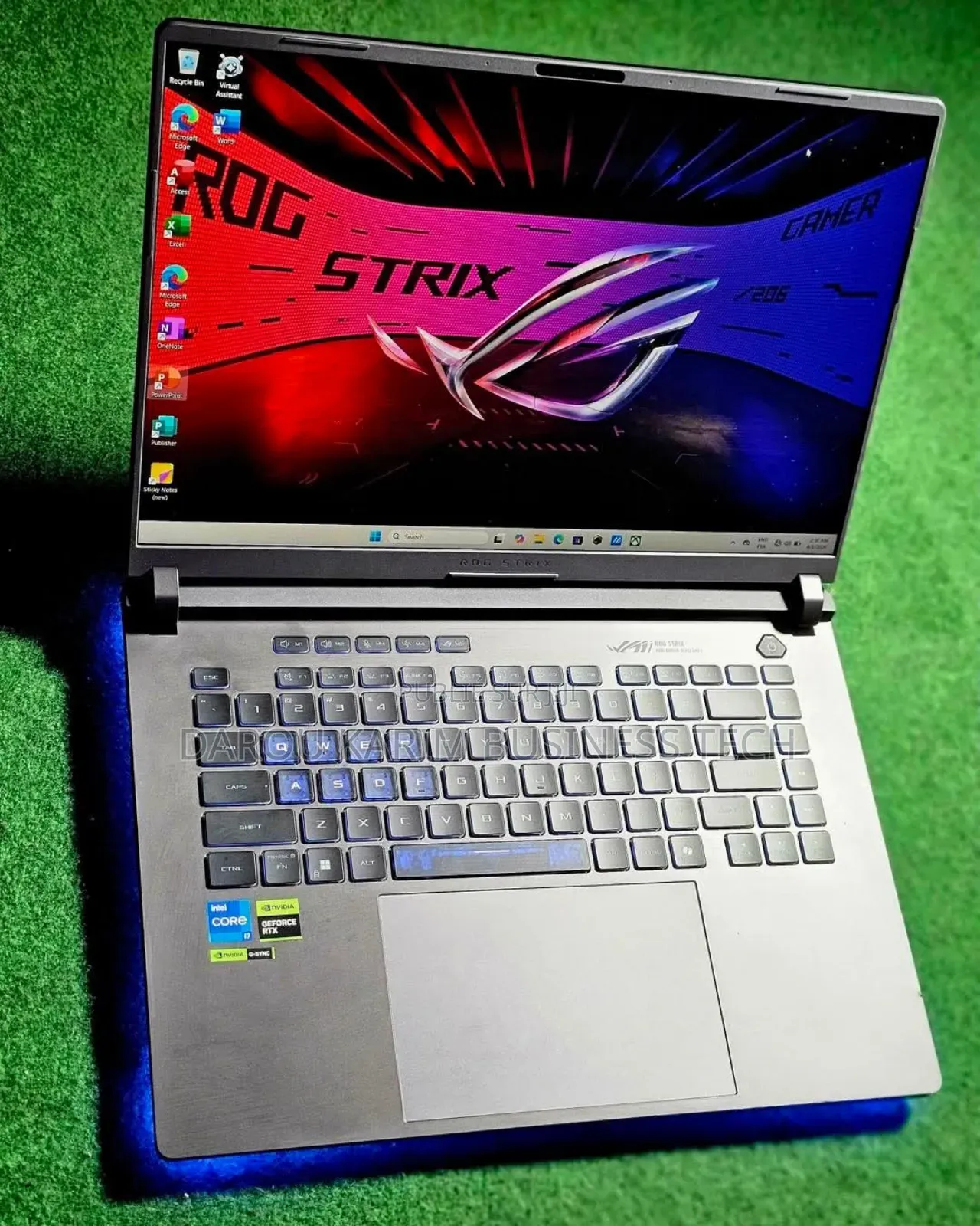 Nouveau Asus ROG Strix G16 G614 16GB Intel Core i7 SSD 1T