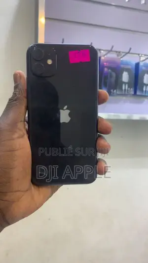 Nouveau Apple iPhone 11 128 GB Noir