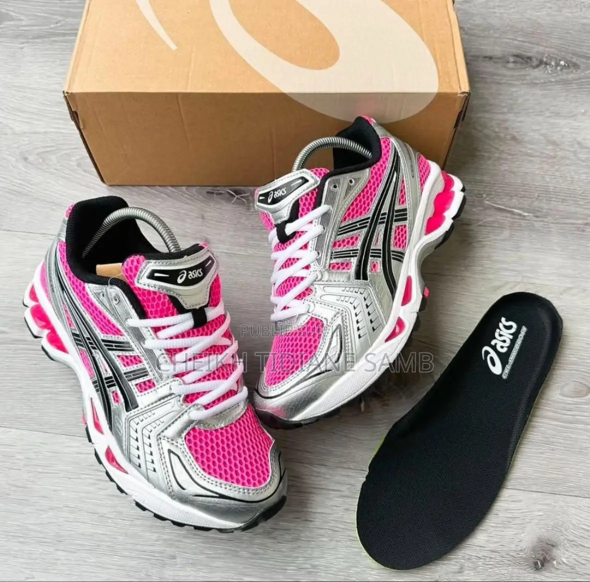 Chaussures Pour Homme Et Femme
