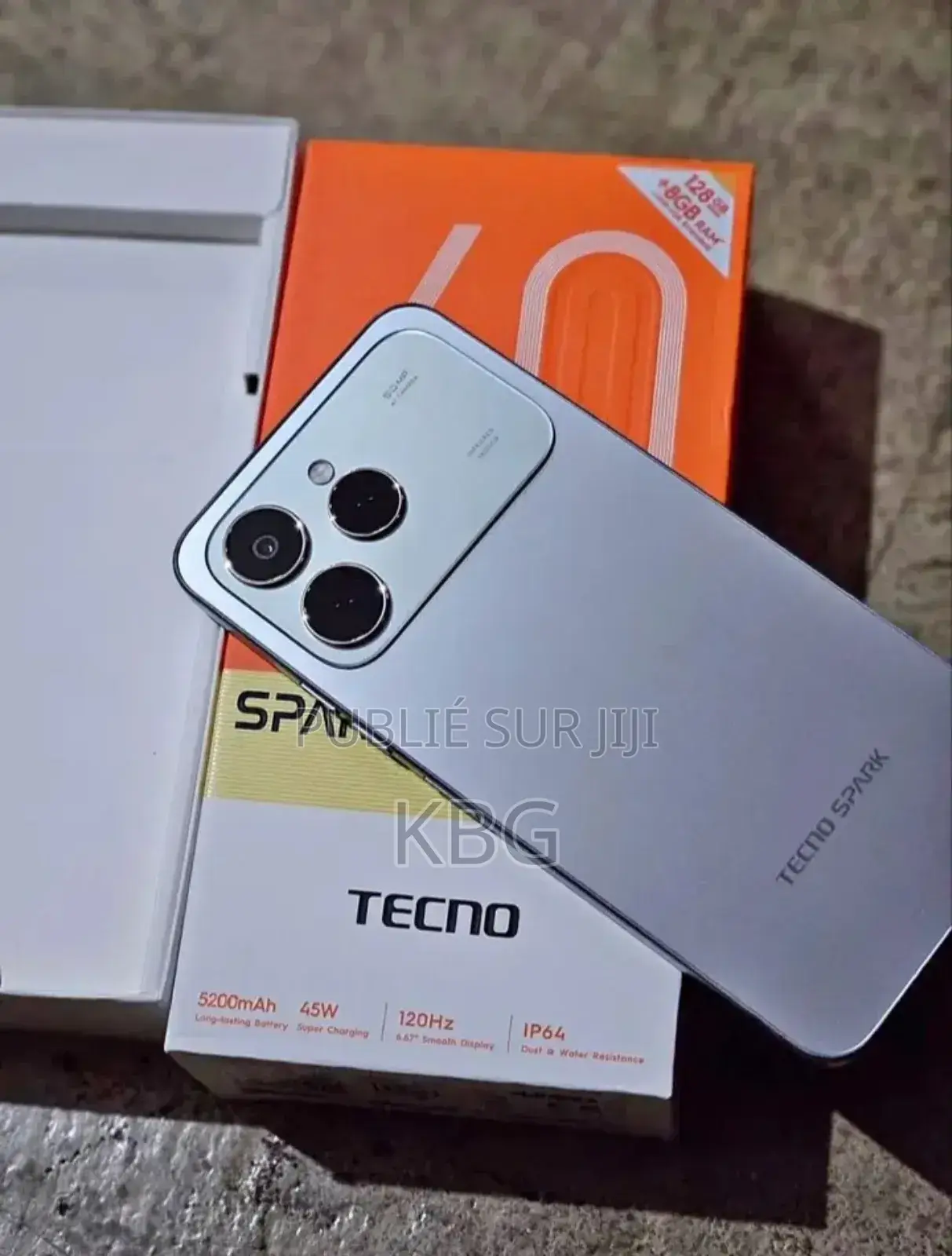 Nouveau Tecno Spark 40 128 GB Gris