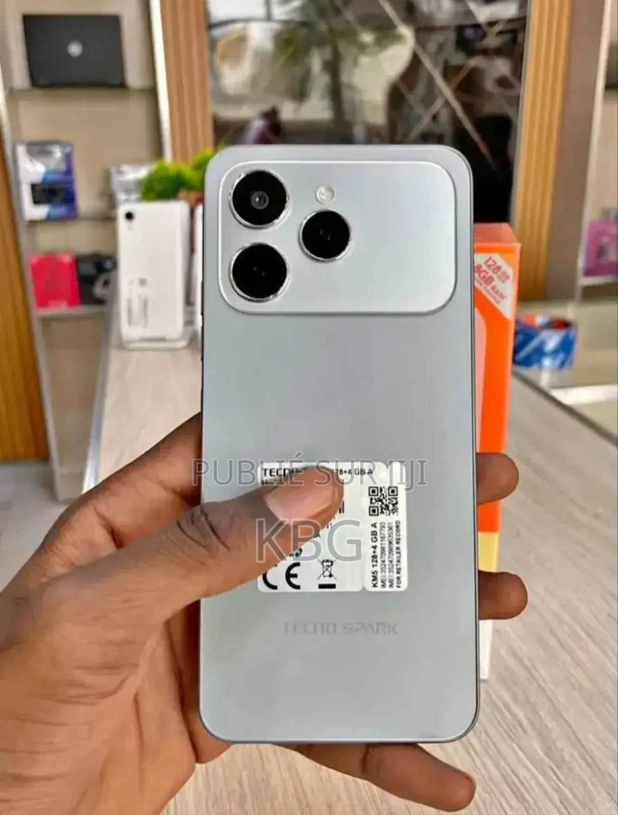 Nouveau Tecno Spark 40 128 GB Gris