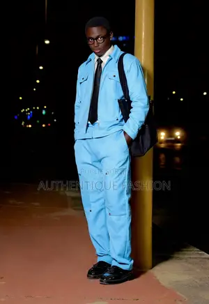 Ensemble Outfit Tendance Disponible