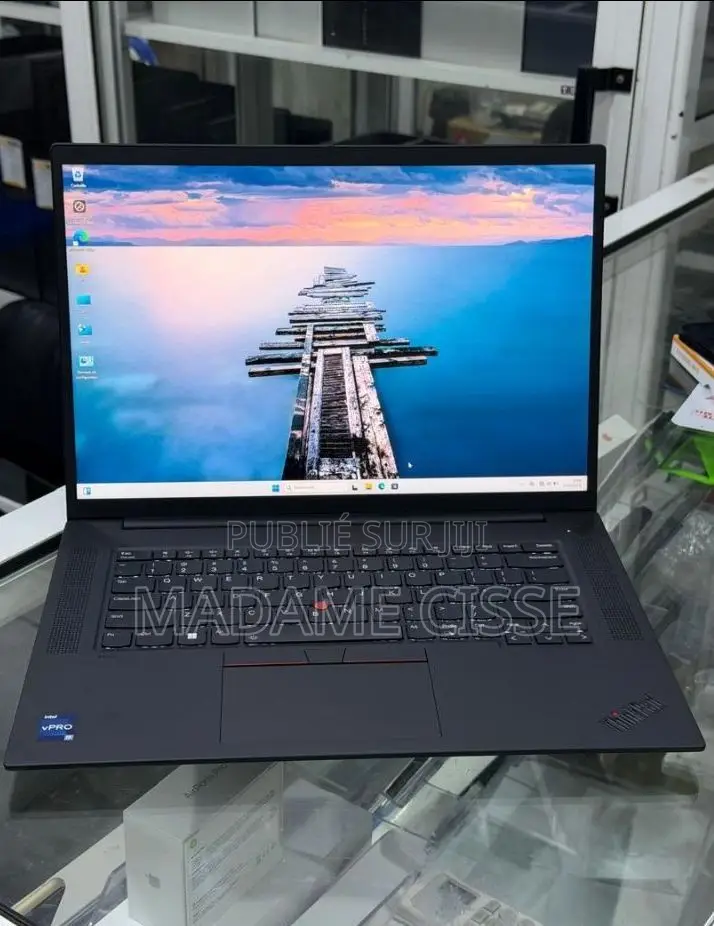 Nouveau Lenovo ThinkPad P1 Gen4 32GB Intel Core i9 SSD 2T
