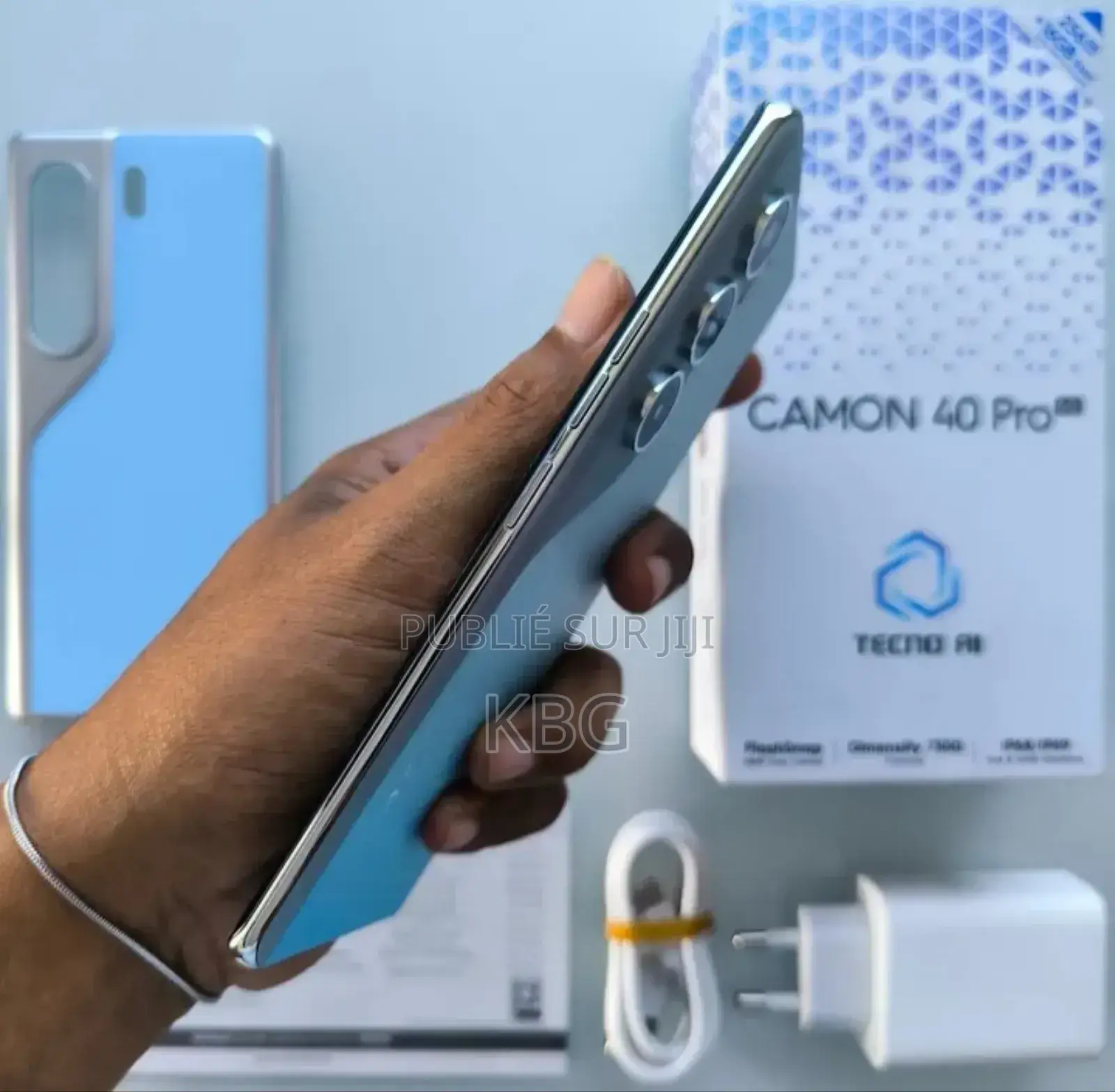 Nouveau Tecno Camon 40 Pro 5G 256 GB Bleu