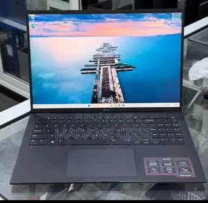Nouveau Ordinateur portable LG Gram 15.6 32GB Intel Core i7 SSD 2T