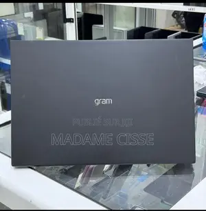 Nouveau Ordinateur portable LG Gram 15.6 32GB Intel Core i7 SSD 2T