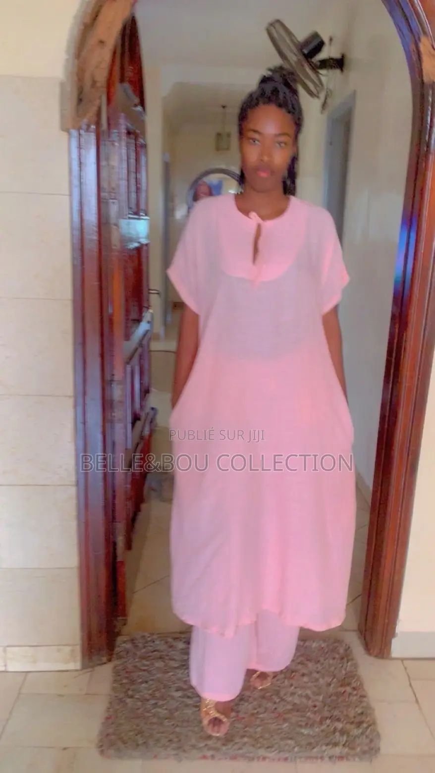 Des Tenue Femme Grande Dame Et Enfant