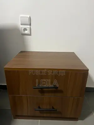 Table De Chevet