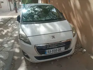 Peugeot 5008 2015 Blanc