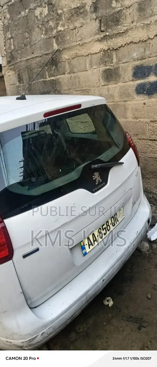 Peugeot 5008 2015 Blanc