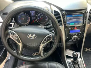 Hyundai Elantra GT 2013 Blanc