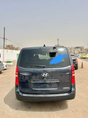 Hyundai Satellite 2017 Noir