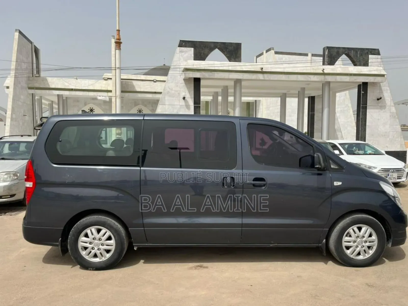 Hyundai Satellite 2017 Noir