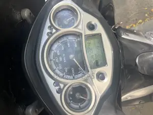Yamaha Majesty 2009 Rouge