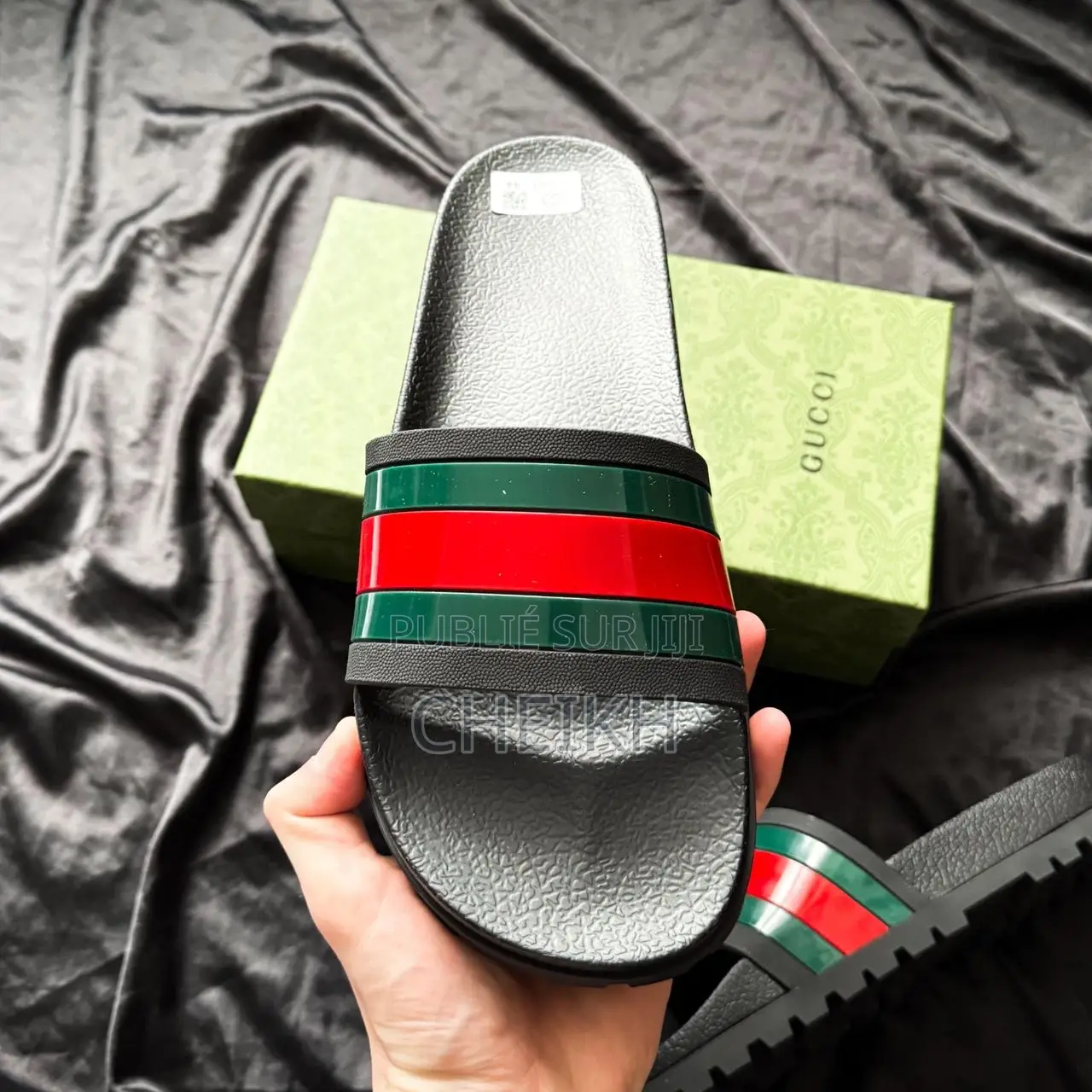 Sadale Gucci