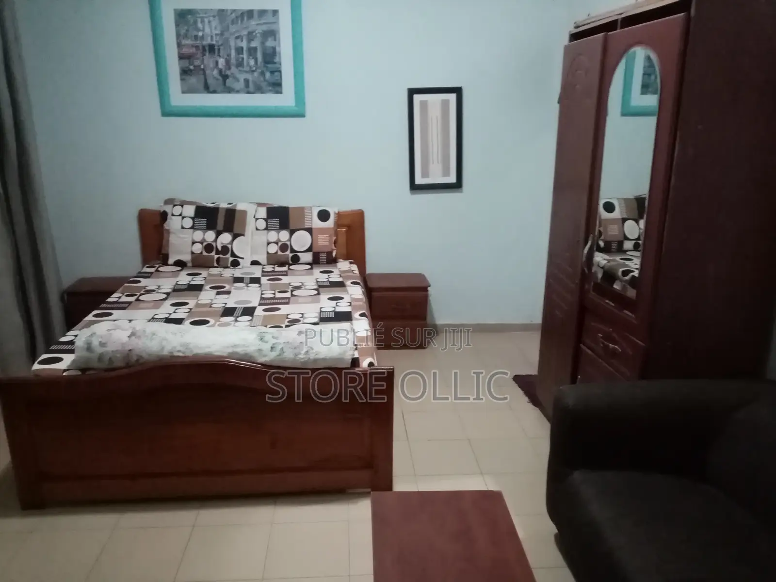 Meublé 1chbre Chambre et salon dans Mermoz Sacré-Cœur à Louer