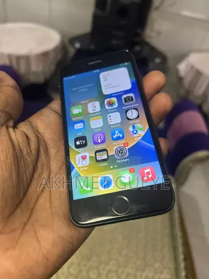 Apple iPhone 8 64 GB Noir