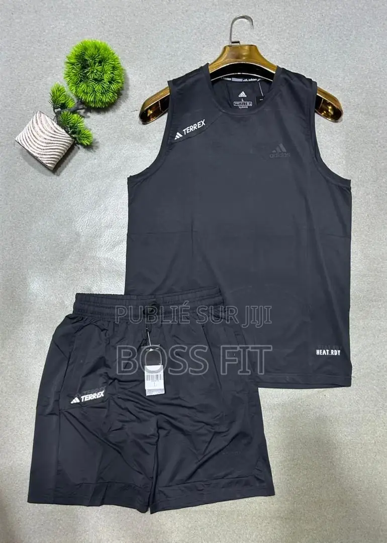 Ensemble De Sport