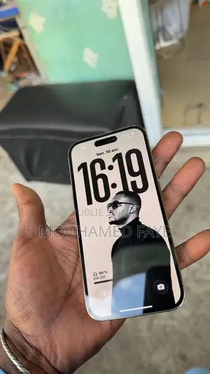 Nouveau Apple iPhone 14 Pro 128 GB Doré