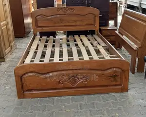 Lit 2 Places + 2commodes