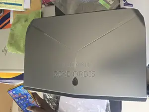 Ordinateur portable Dell Allenware M15 R5 16GB Intel Core i7 SSD 1T
