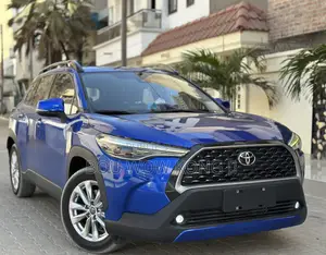 Toyota Corolla Cross 2.0 Petrol FWD 2022 Bleu