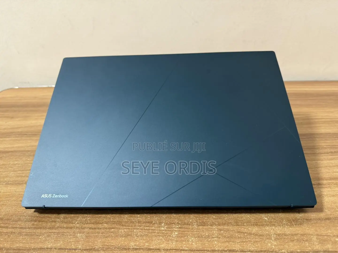 Nouveau Asus ZenBook Flip 14 UX461UA 16GB Intel Core i9 SSD 1T