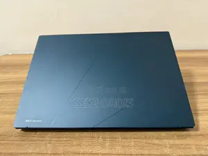 Nouveau Asus ZenBook Flip 14 UX461UA 16GB Intel Core i9 SSD 1T