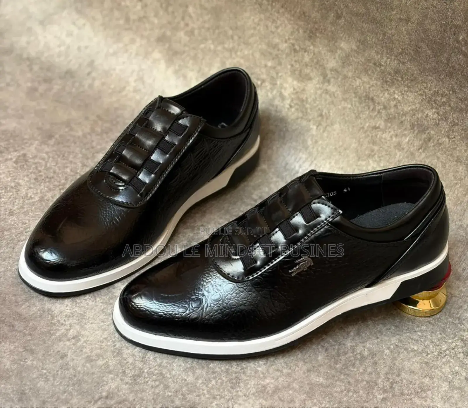 Chaussures d'Homme Original Qualité Disponible