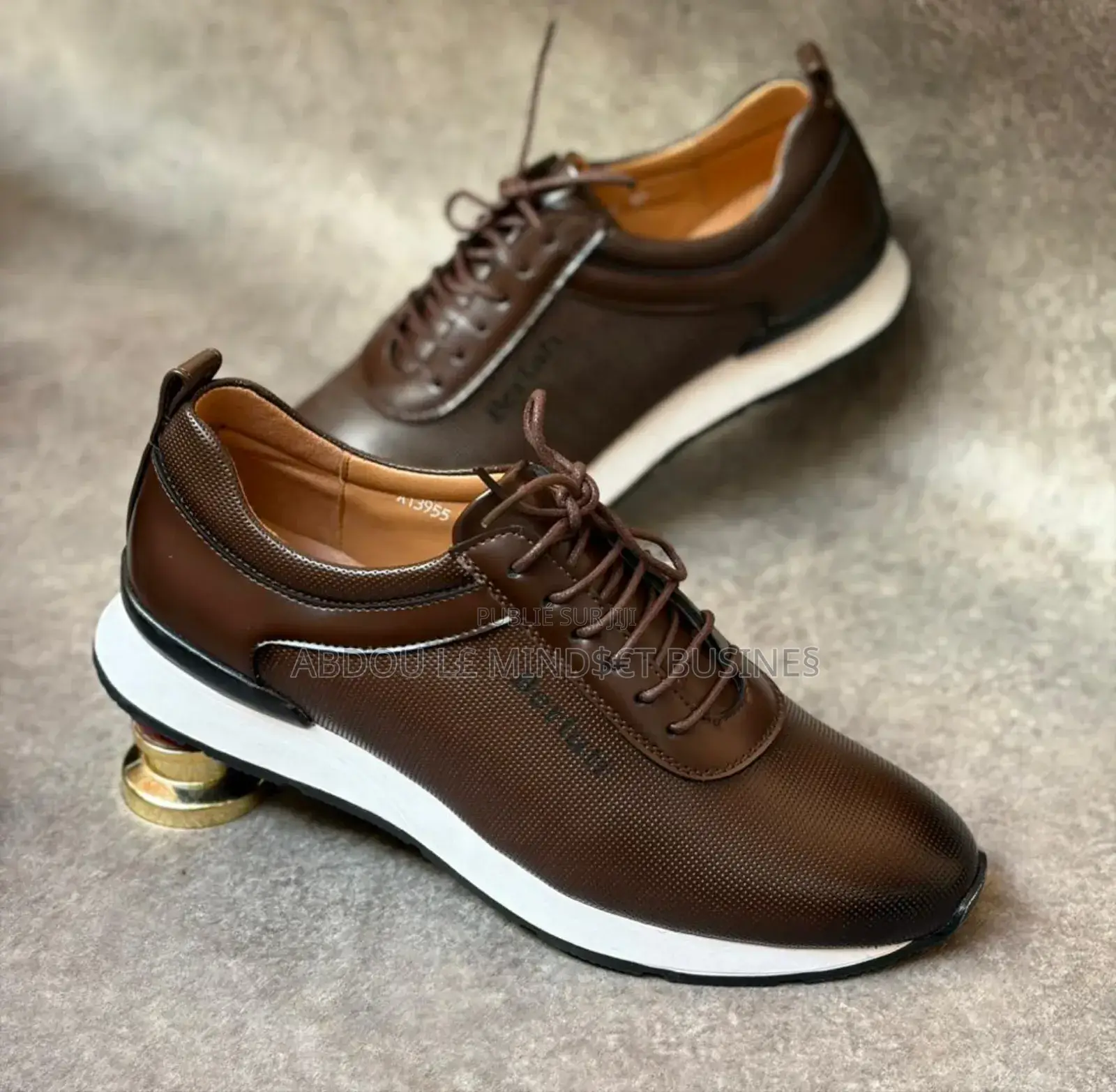 Chaussures d'Homme Original Qualité Disponible