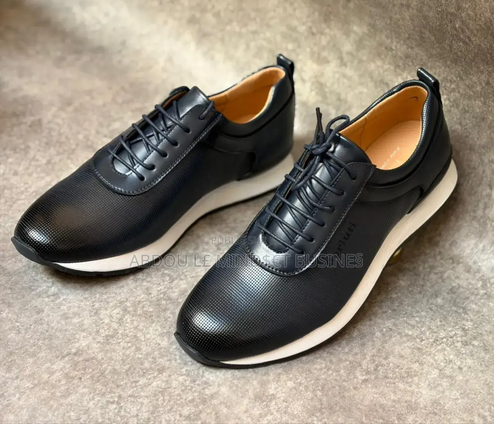 Chaussures d'Homme Original Qualité Disponible