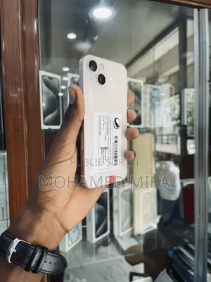Nouveau Apple iPhone 13 128 GB Rose