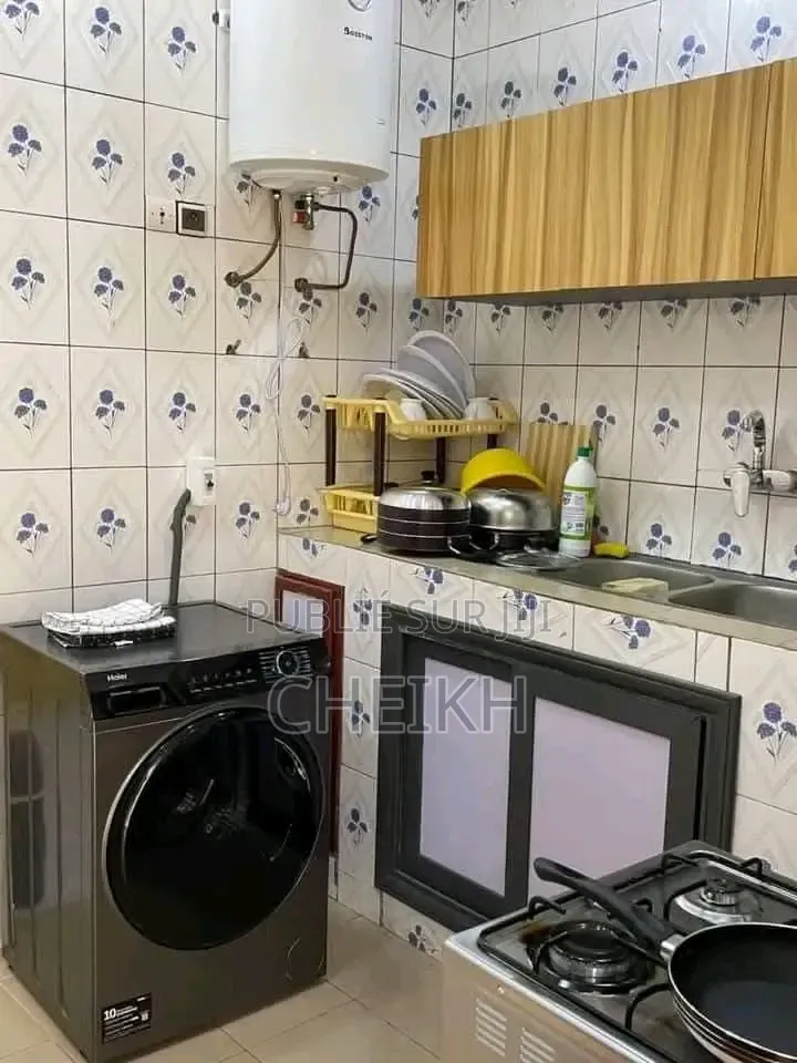 Meublé 1chbre Appartement partagé dans Agent Cheikh, Yoff à Louer