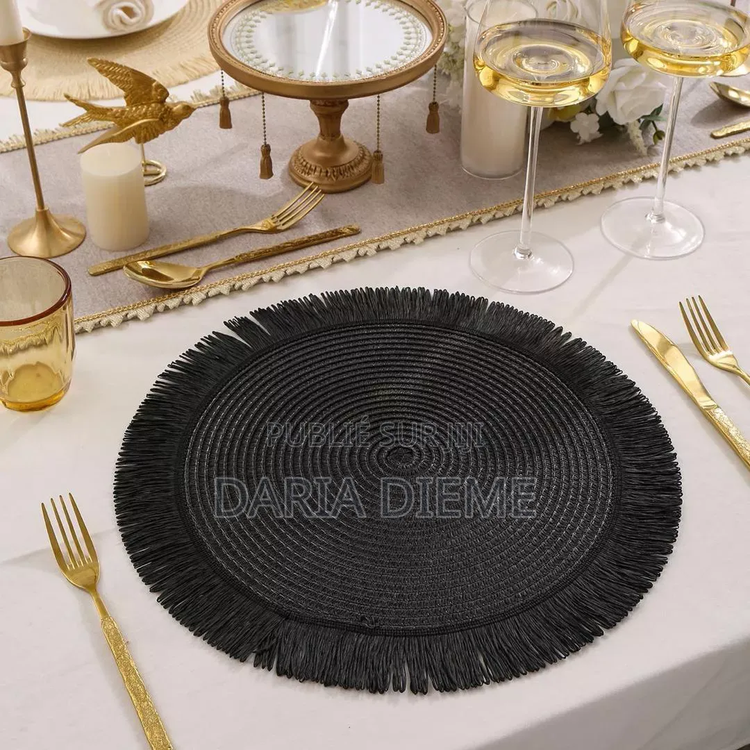 Les 6 PCS Sets De Table Très Chic Et Classe